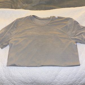 Lululemon Shirt - Large, Tan